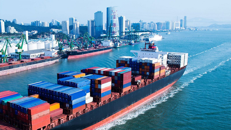 Logistics đường biển phù hợp với  doanh nghiệp nào?