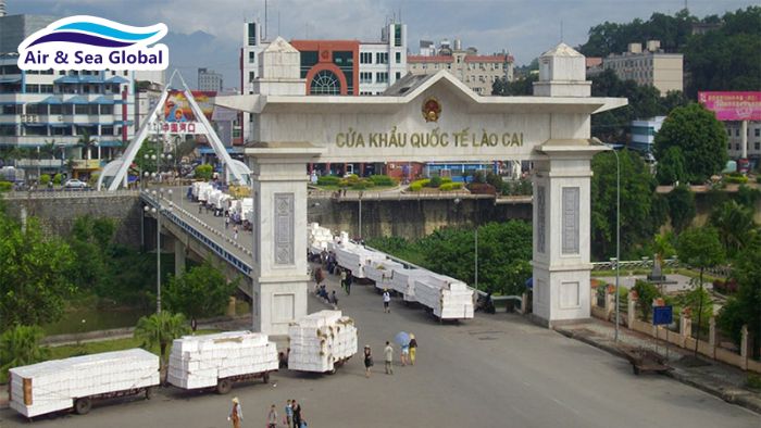 Tiểu ngạch và chính ngạch là gì? Phân biệt và đánh giá rủi ro